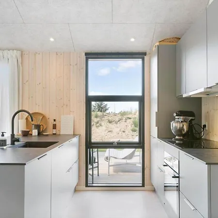 Bl1489-blokhus-paa-bakken-8-b *